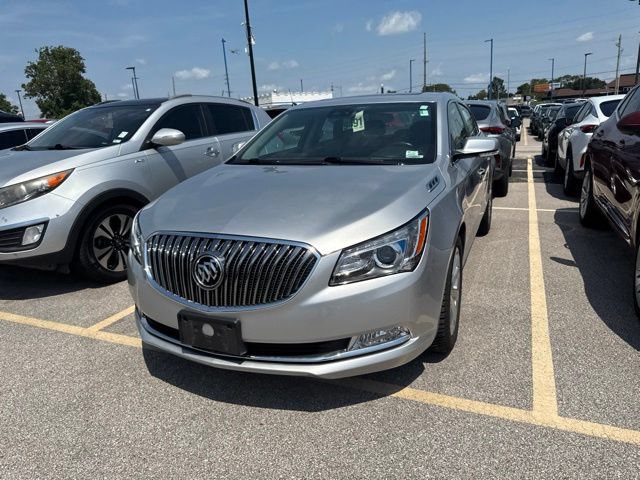 Used 2016 Buick LaCrosse Leather w/ Experience Buick Package FWD image 2