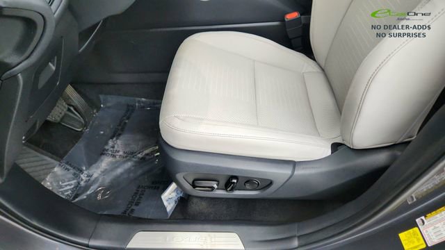 Used 2025 Lexus TX 350 AWD w/ Technology Package image 38