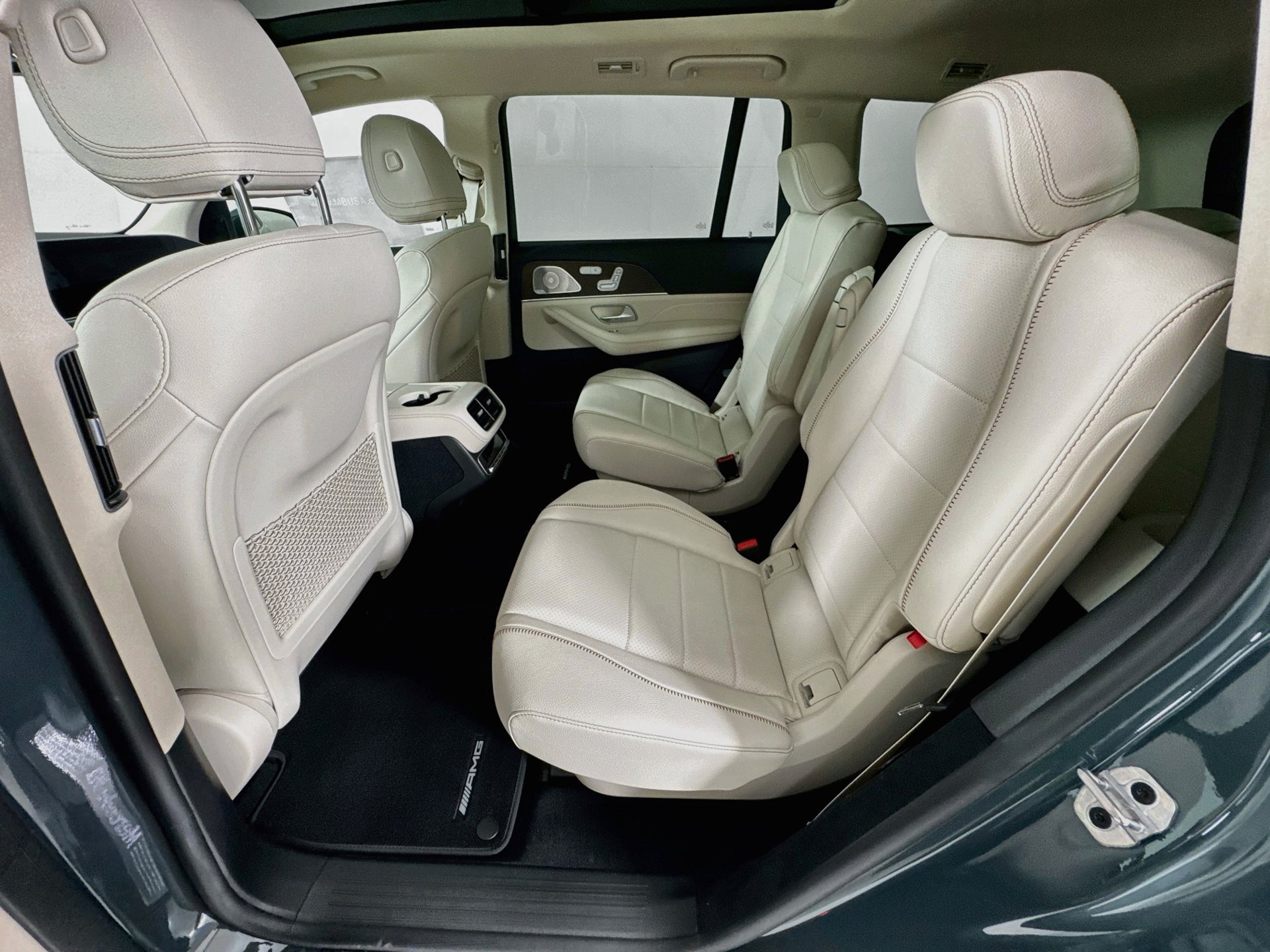 New 2027 Mercedes-Benz GLS 450 4MATIC image 27