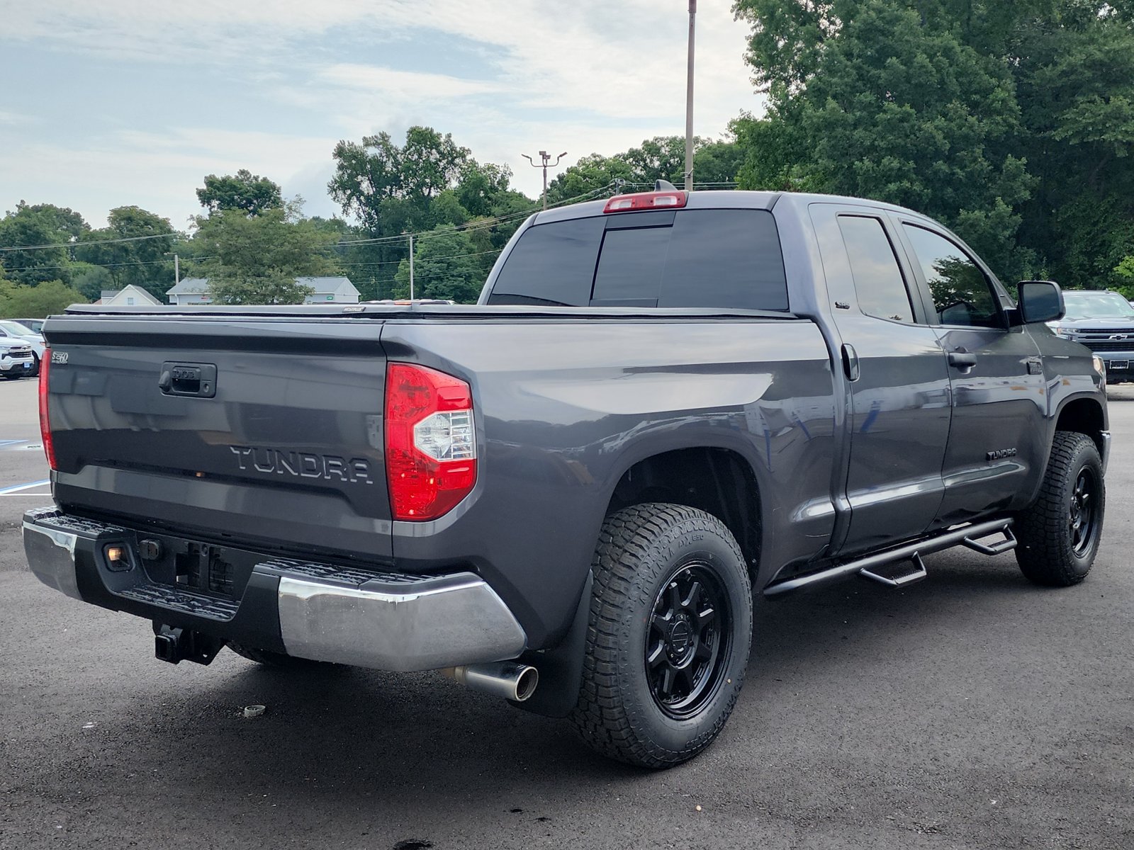 Used 2021 Toyota Tundra SR5 RWD image 5