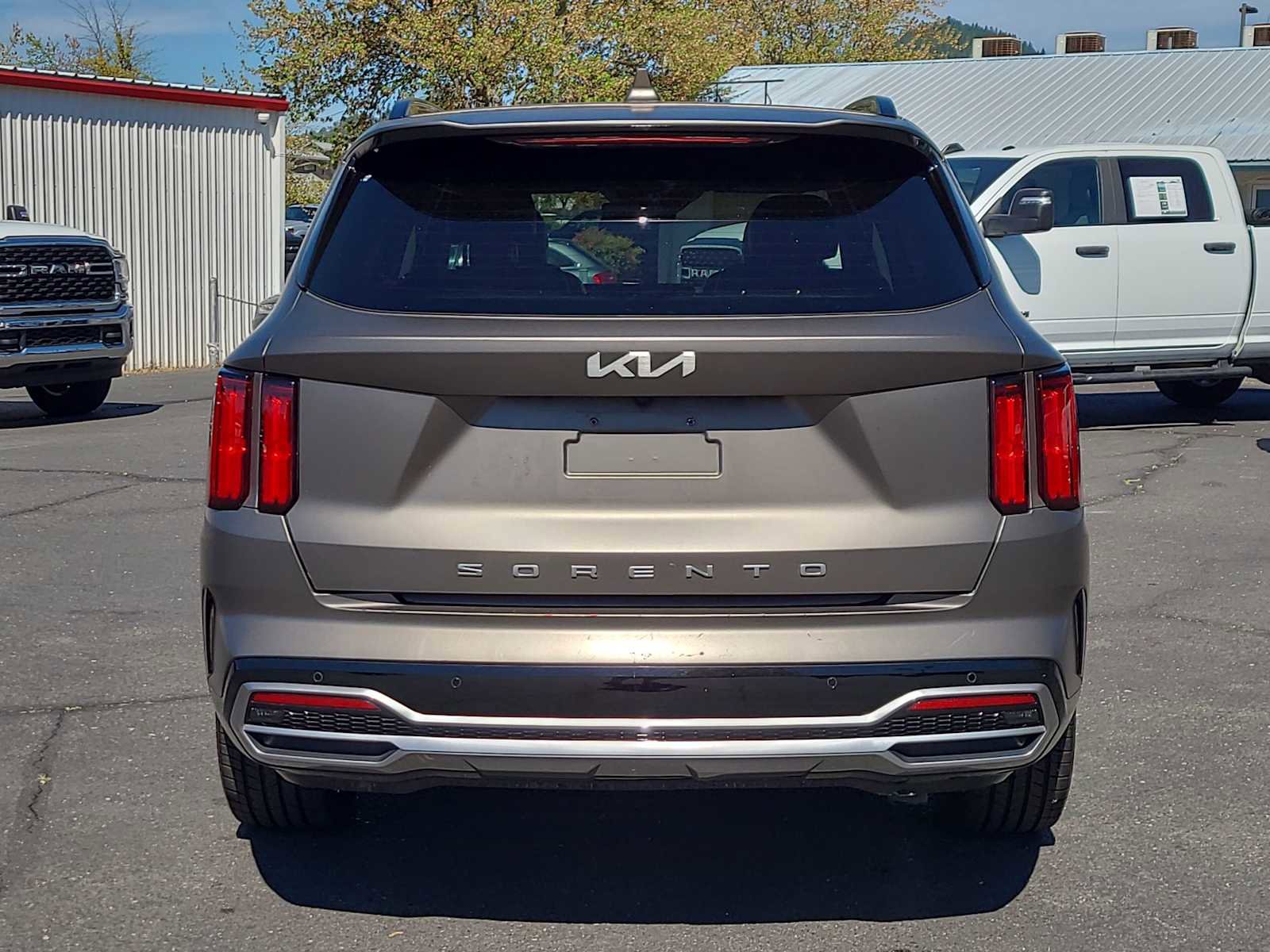 Used 2022 Kia Sorento SX image 13