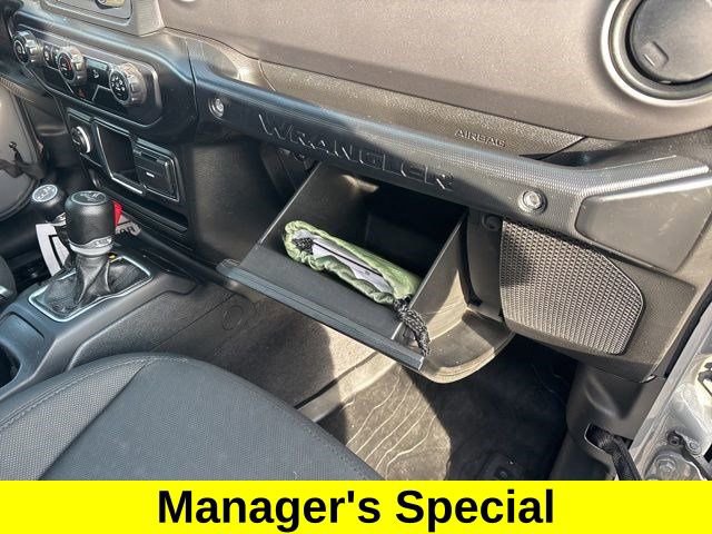 Used 2021 Jeep Wrangler Unlimited Sport image 35