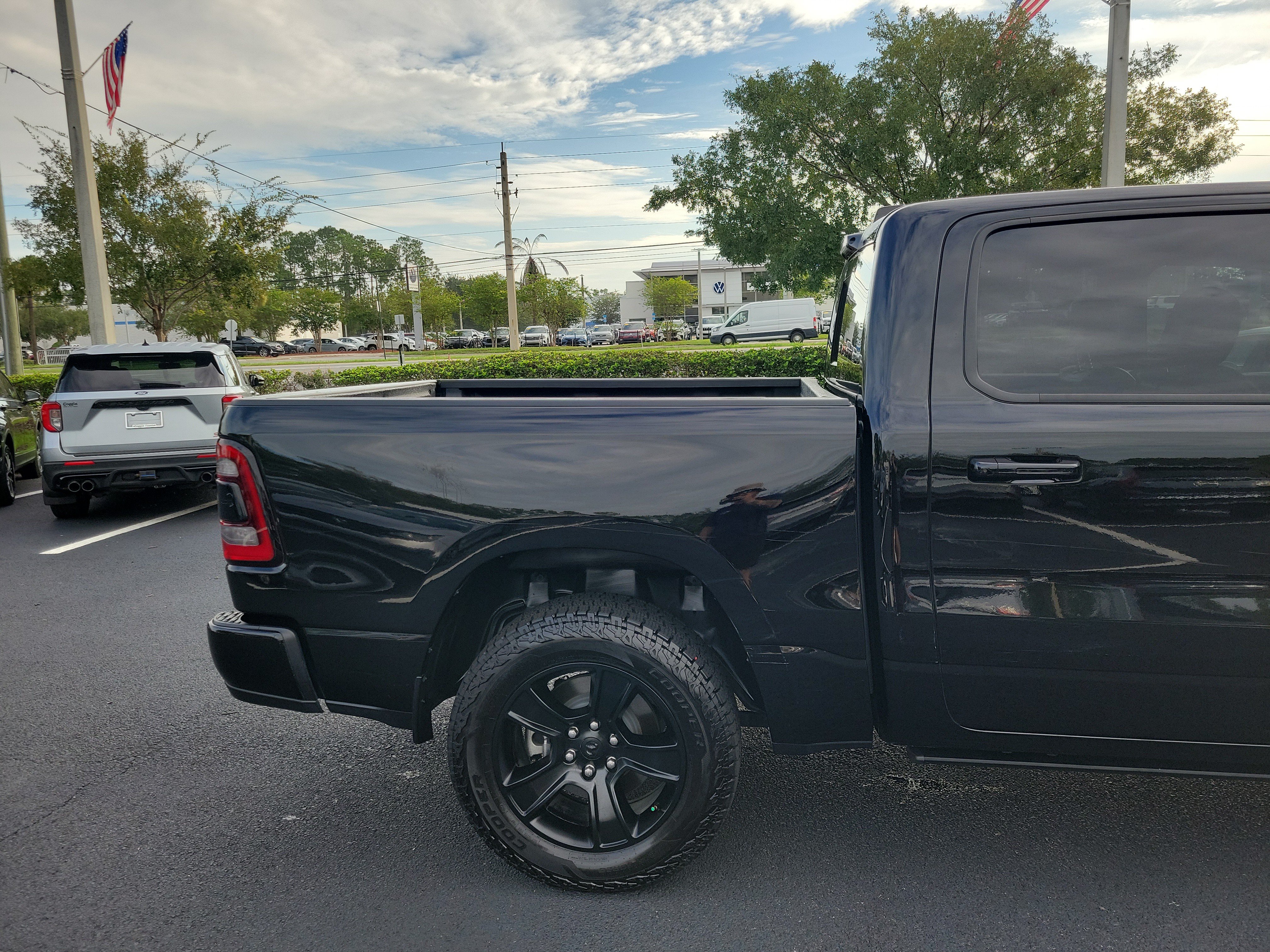 Used 2024 RAM 1500 Big Horn AWD/4WD image 6