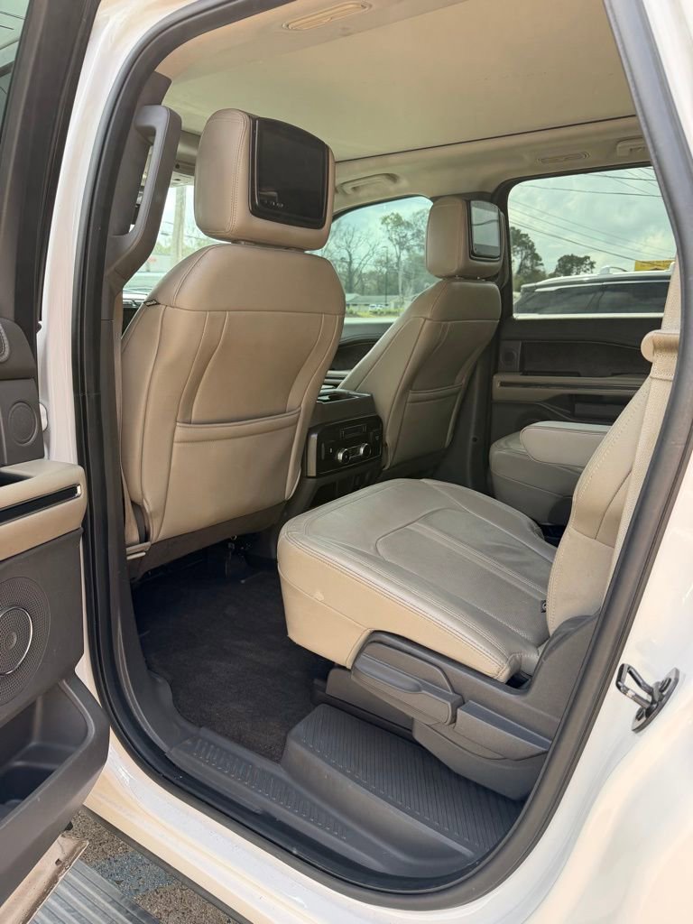 Used 2018 Ford Expedition Max Limited w/ Equipment Group 301A image 10