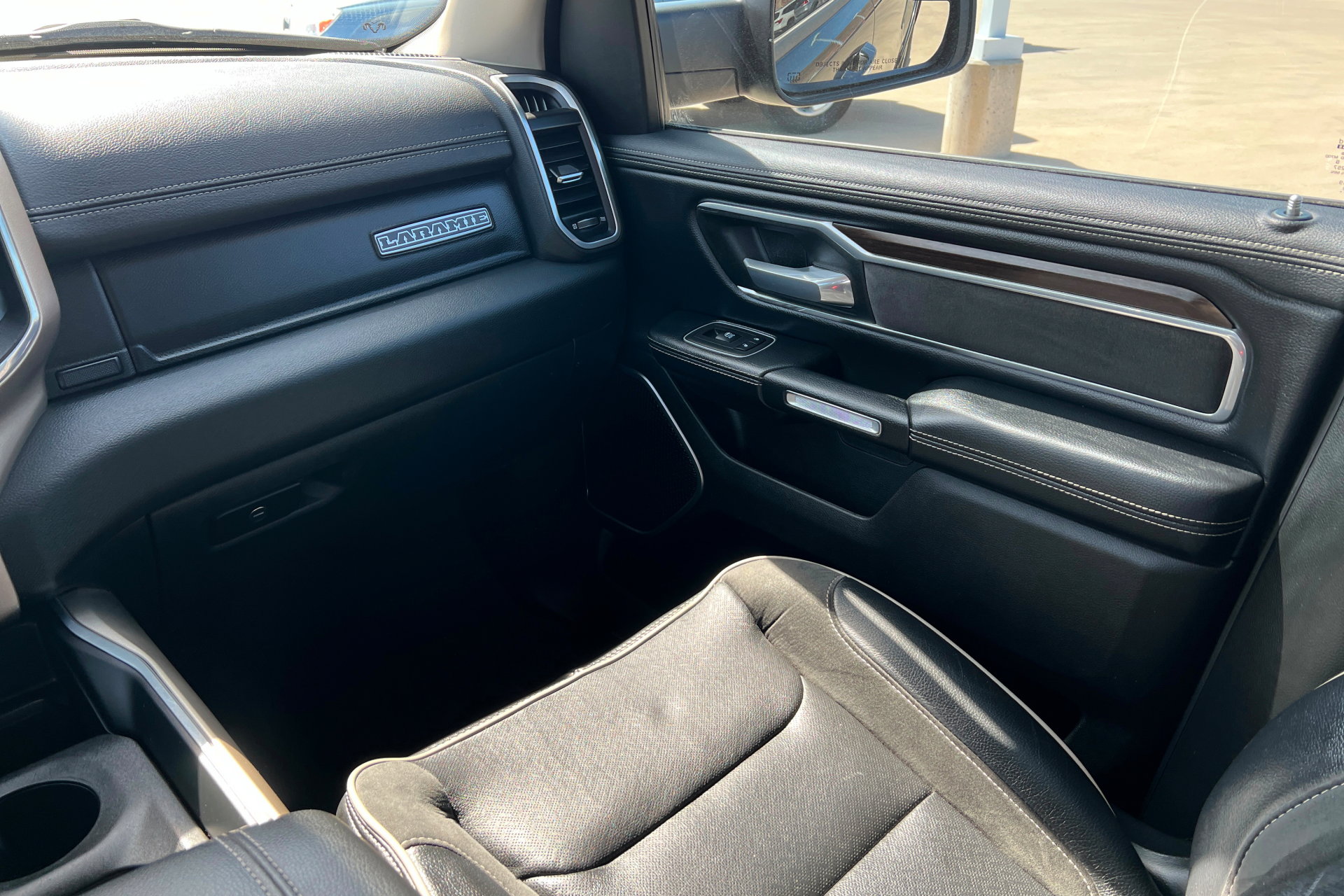 Used 2022 RAM 1500 Laramie image 10