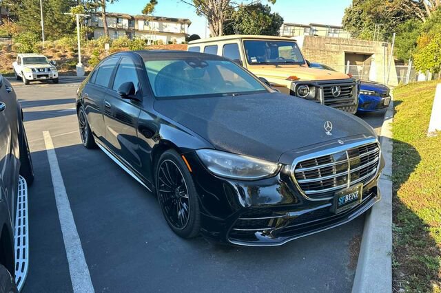 Certified 2023 Mercedes-Benz S 500 4MATIC image 2