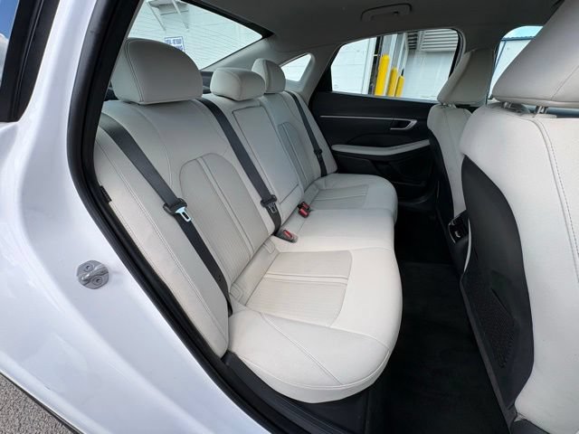 Used 2025 Hyundai Sonata SEL FWD image 30