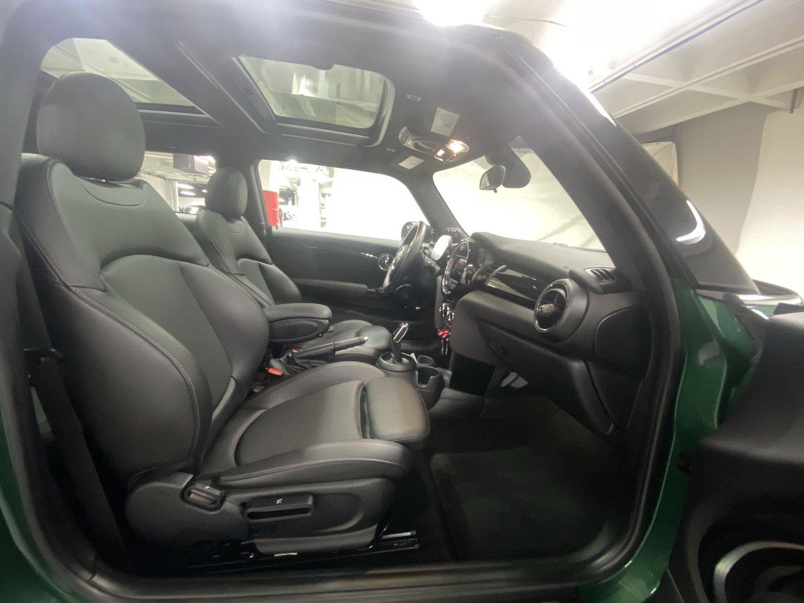 Used 2021 MINI Cooper S w/ 6.5" Touchscreen Package FWD image 30