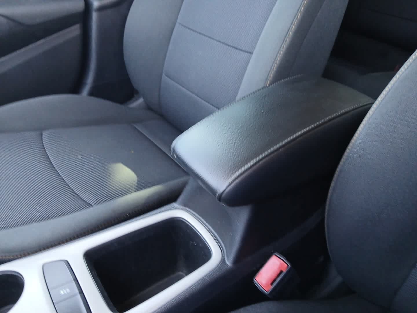 Used 2017 Chevrolet Cruze LS FWD image 33