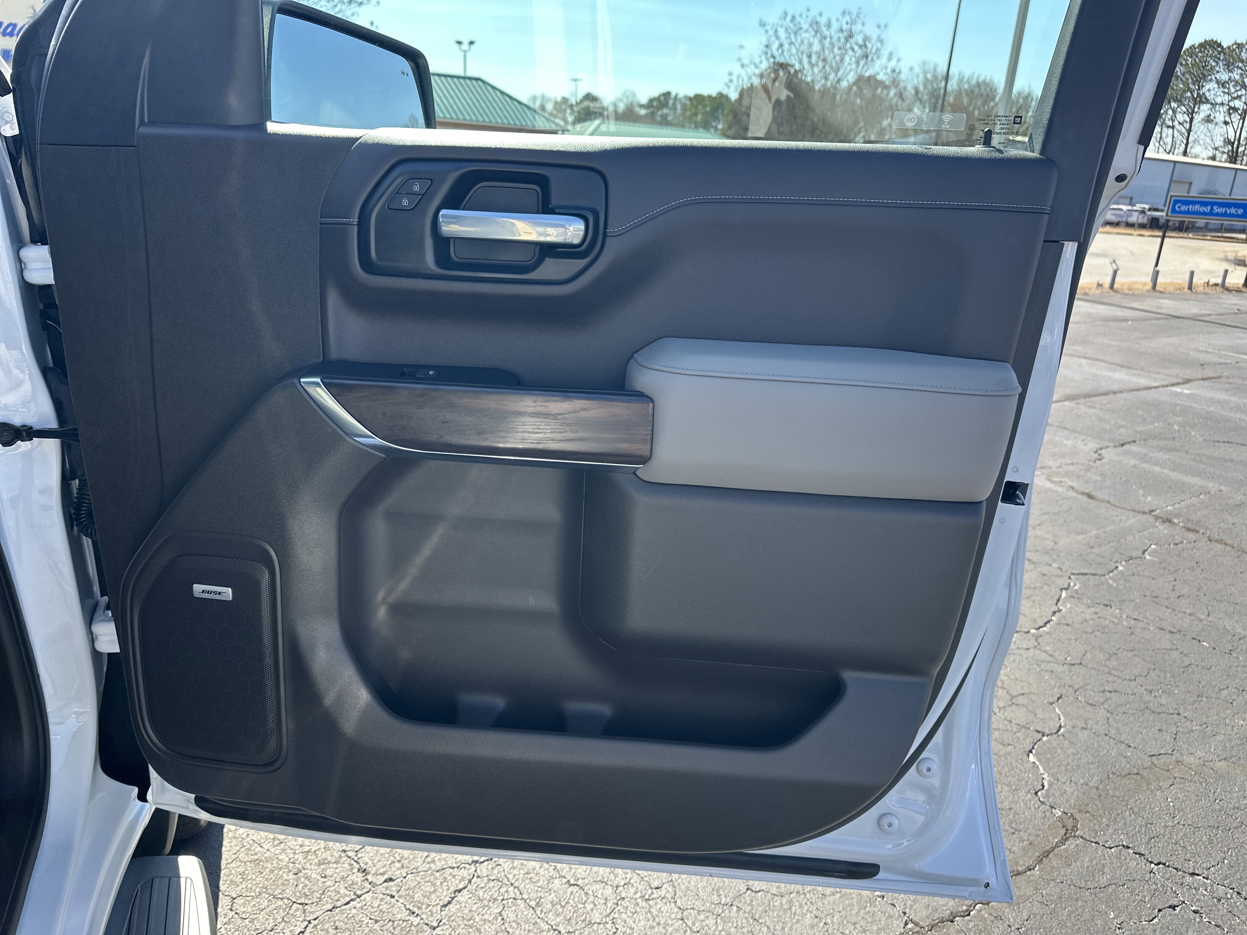 Used 2022 GMC Sierra 1500 SLT w/ SLT Premium Plus Package image 15