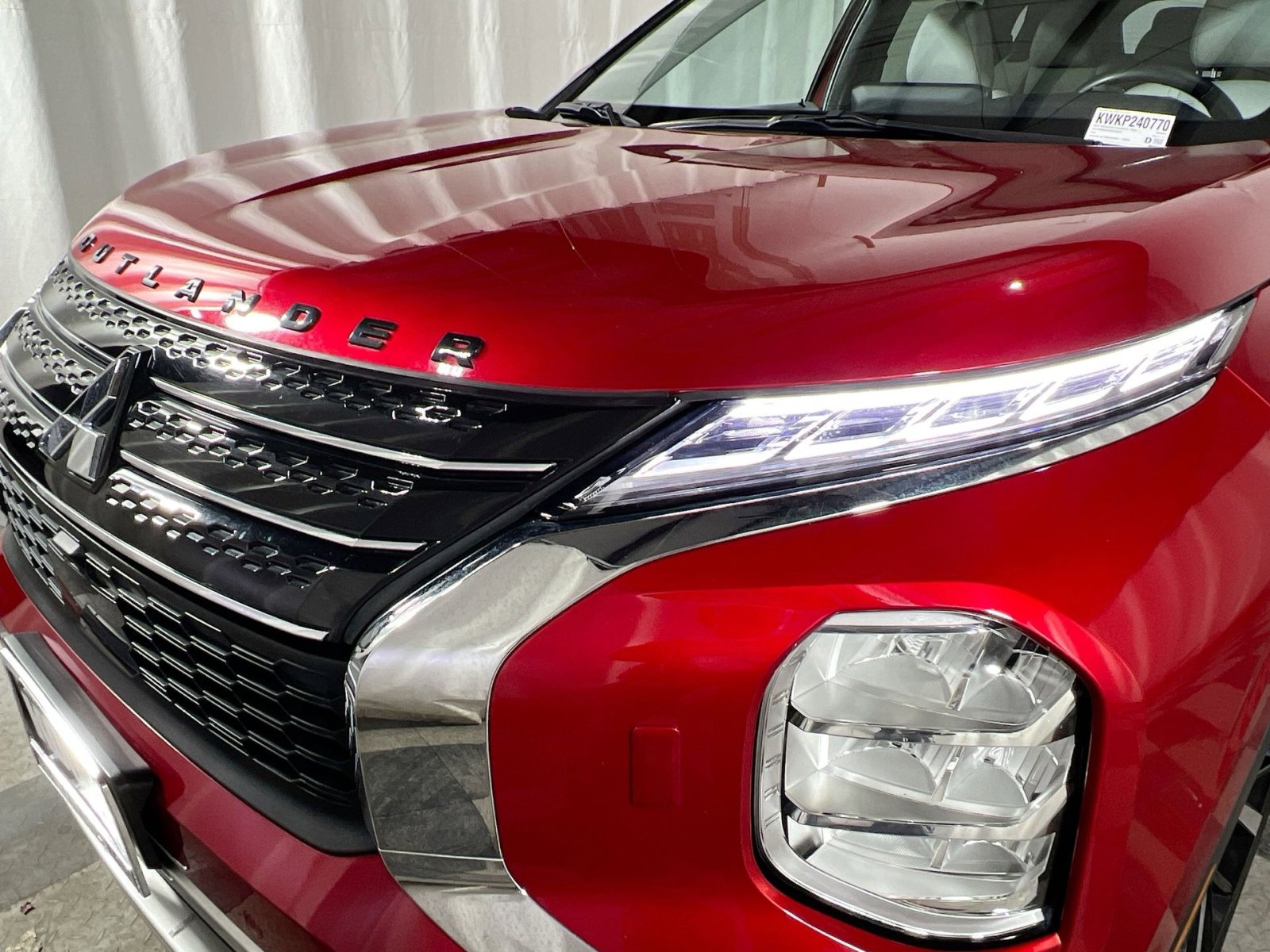 Used 2024 Mitsubishi Outlander SEL image 13