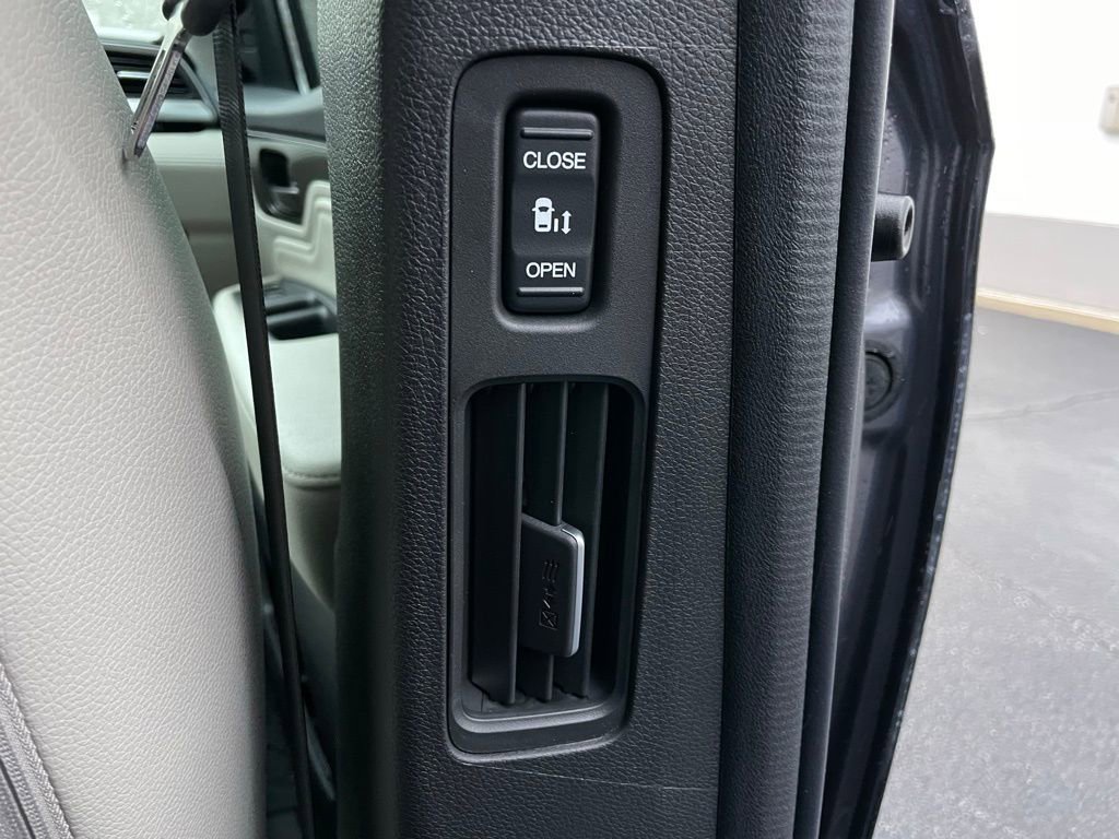 New 2026 Honda Odyssey Touring image 38