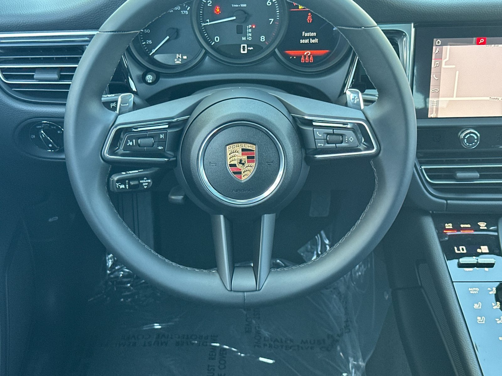 New 2026 Porsche Macan AWD/4WD image 23