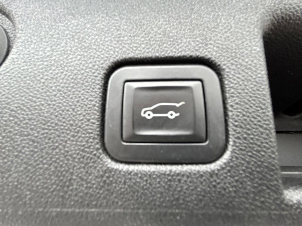 Used 2020 Chevrolet Equinox Premier AWD/4WD image 31