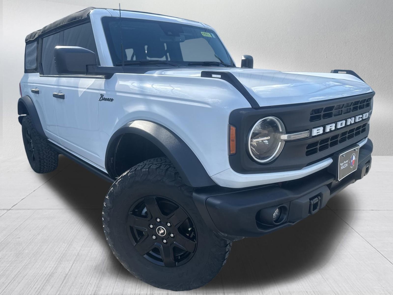 Used 2024 Ford Bronco Black Diamond AWD/4WD image 3
