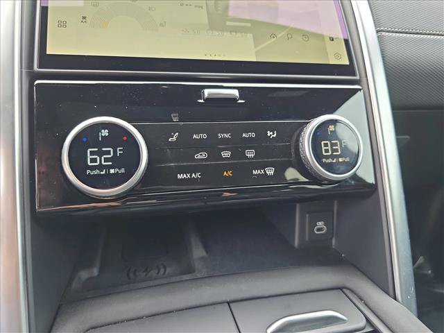 Certified 2023 Land Rover Discovery Metropolitan Edition AWD/4WD image 22