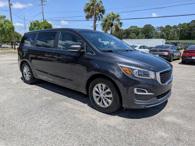 Used 2019 Kia Sedona LX FWD image 1