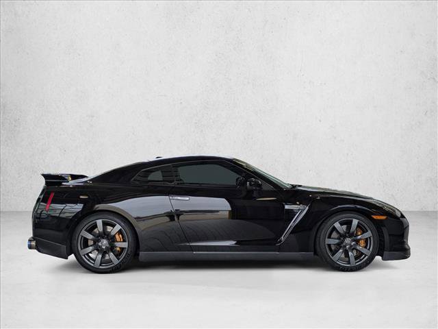 Used 2009 Nissan GT-R Premium image 4