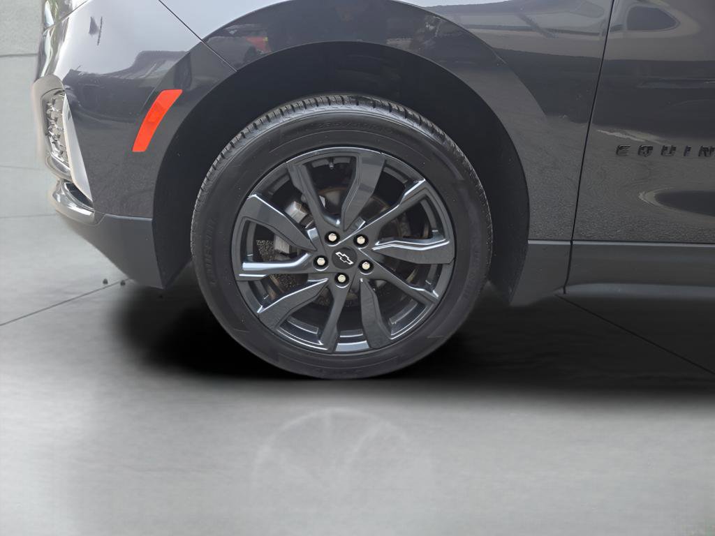Used 2023 Chevrolet Equinox RS AWD/4WD image 8