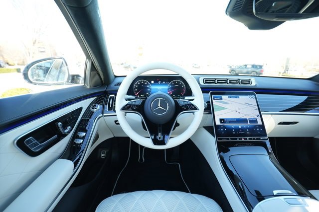 Certified 2023 Mercedes-Benz S 500 4MATIC image 24