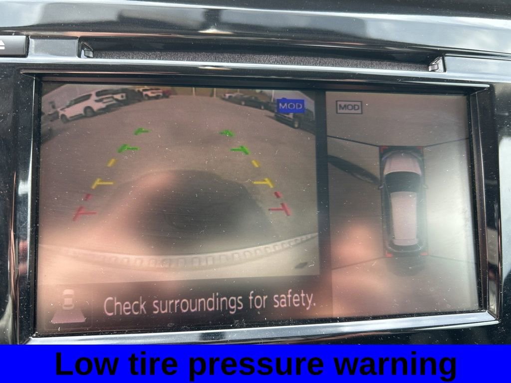 Used 2018 Nissan Rogue SV w/ Premium Package image 13