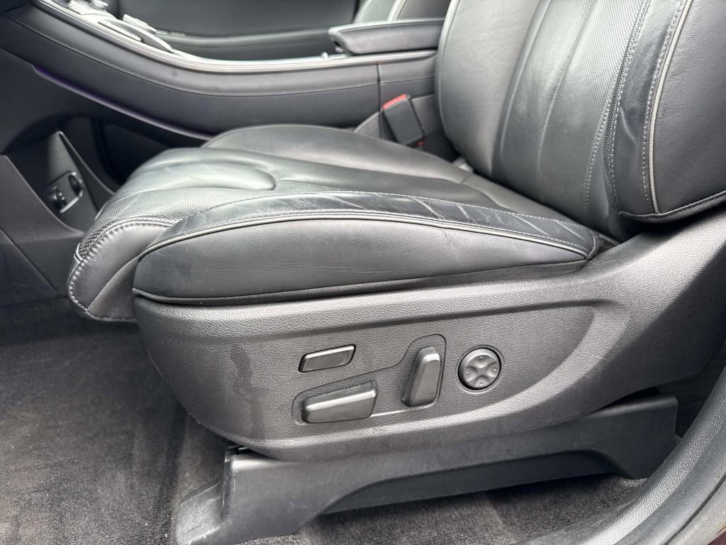 Used 2021 Hyundai Palisade Limited image 21