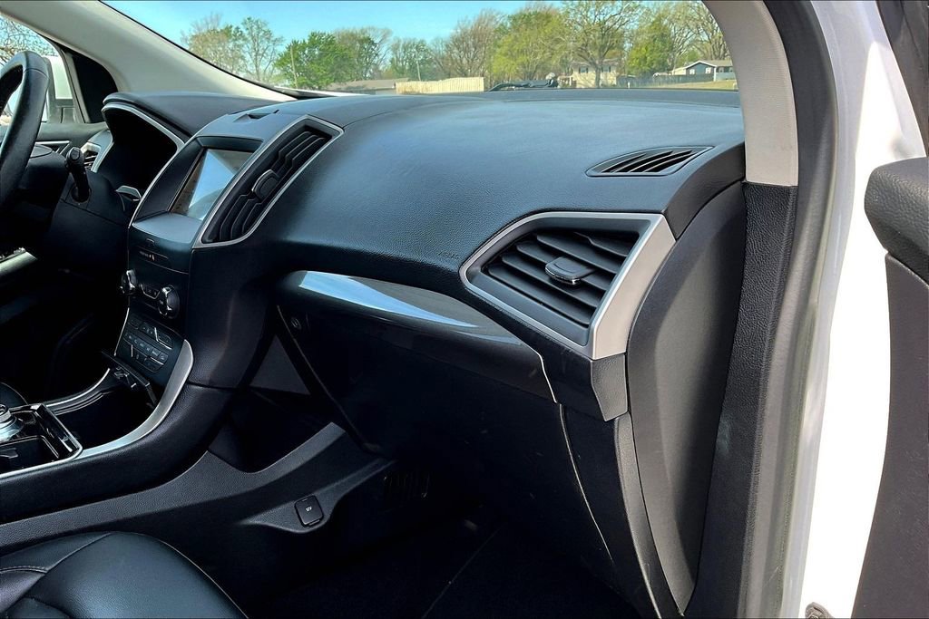 Used 2019 Ford Edge SEL w/ Equipment Group 201A image 14