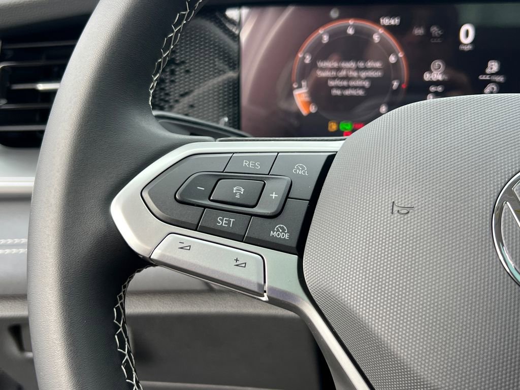 New 2026 Volkswagen Tiguan SE image 31