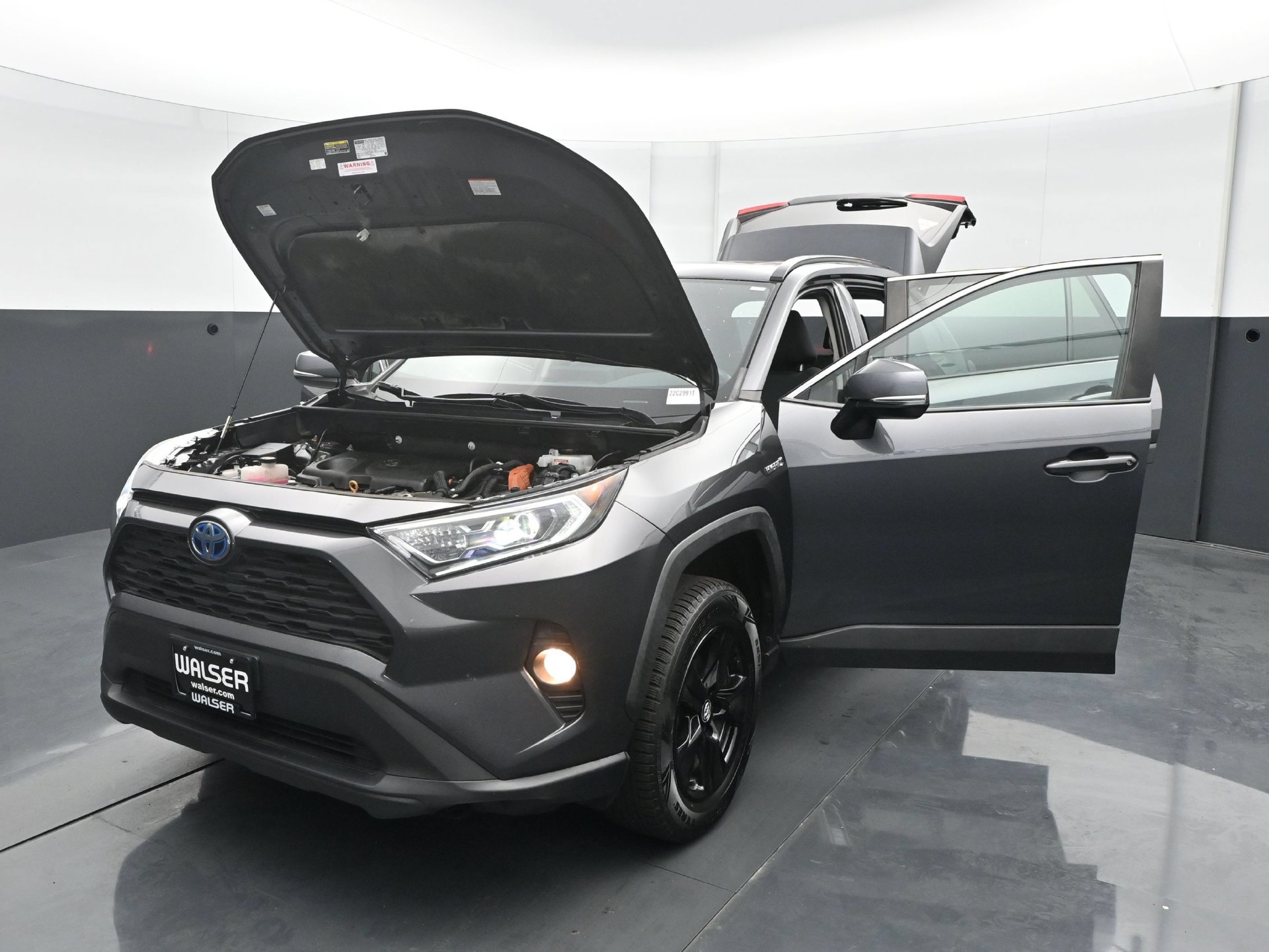 Used 2020 Toyota RAV4 XLE w/ Convenience Package AWD/4WD image 30