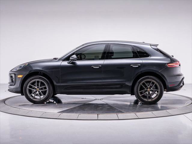Used 2024 Porsche Macan image 2