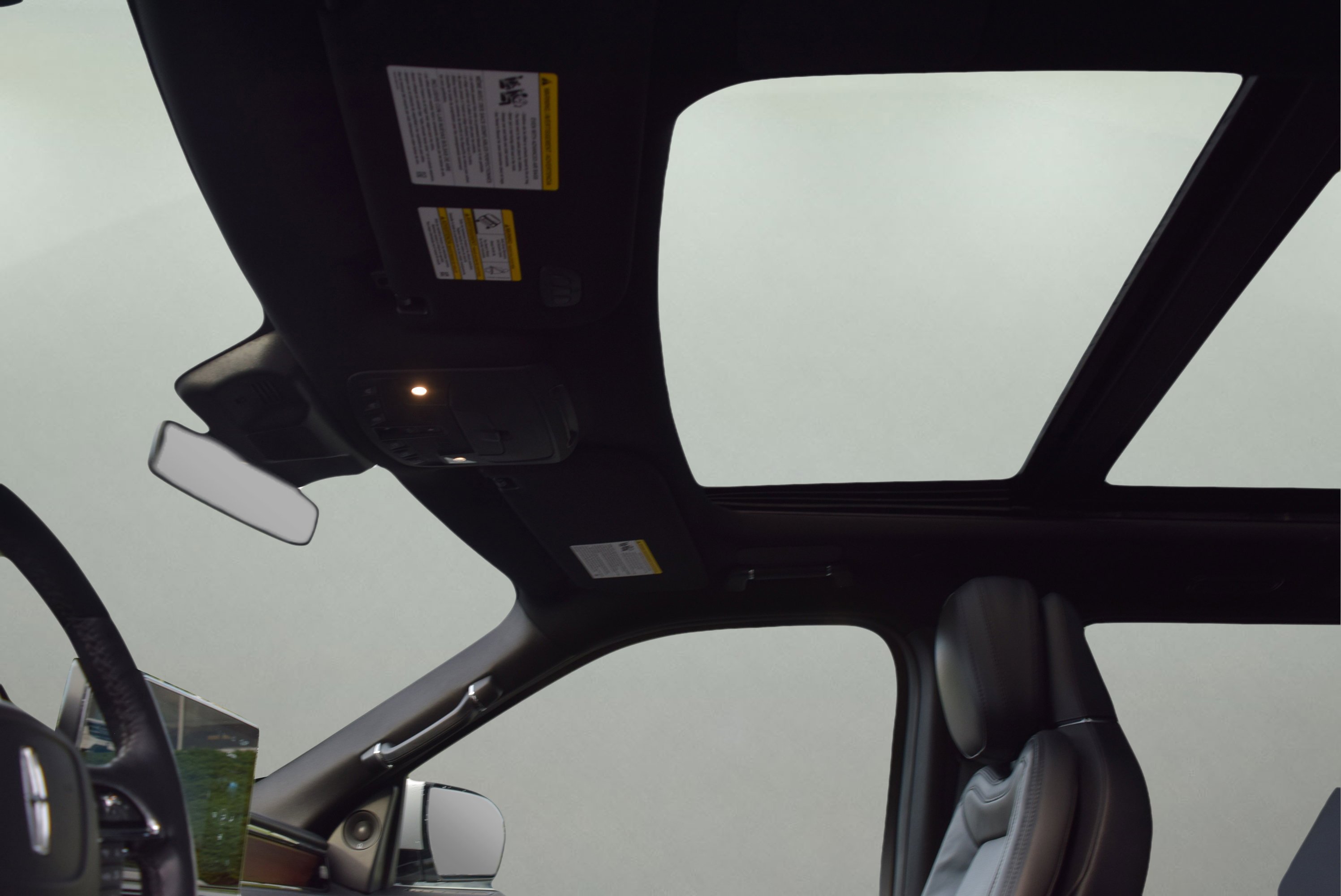 Used 2024 Lincoln Navigator L Reserve image 12