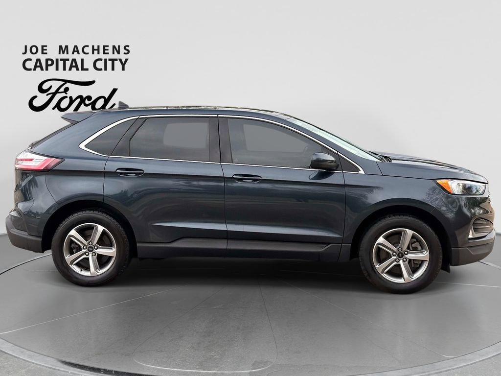 Used 2024 Ford Edge SEL w/ Convenience Package AWD/4WD image 3