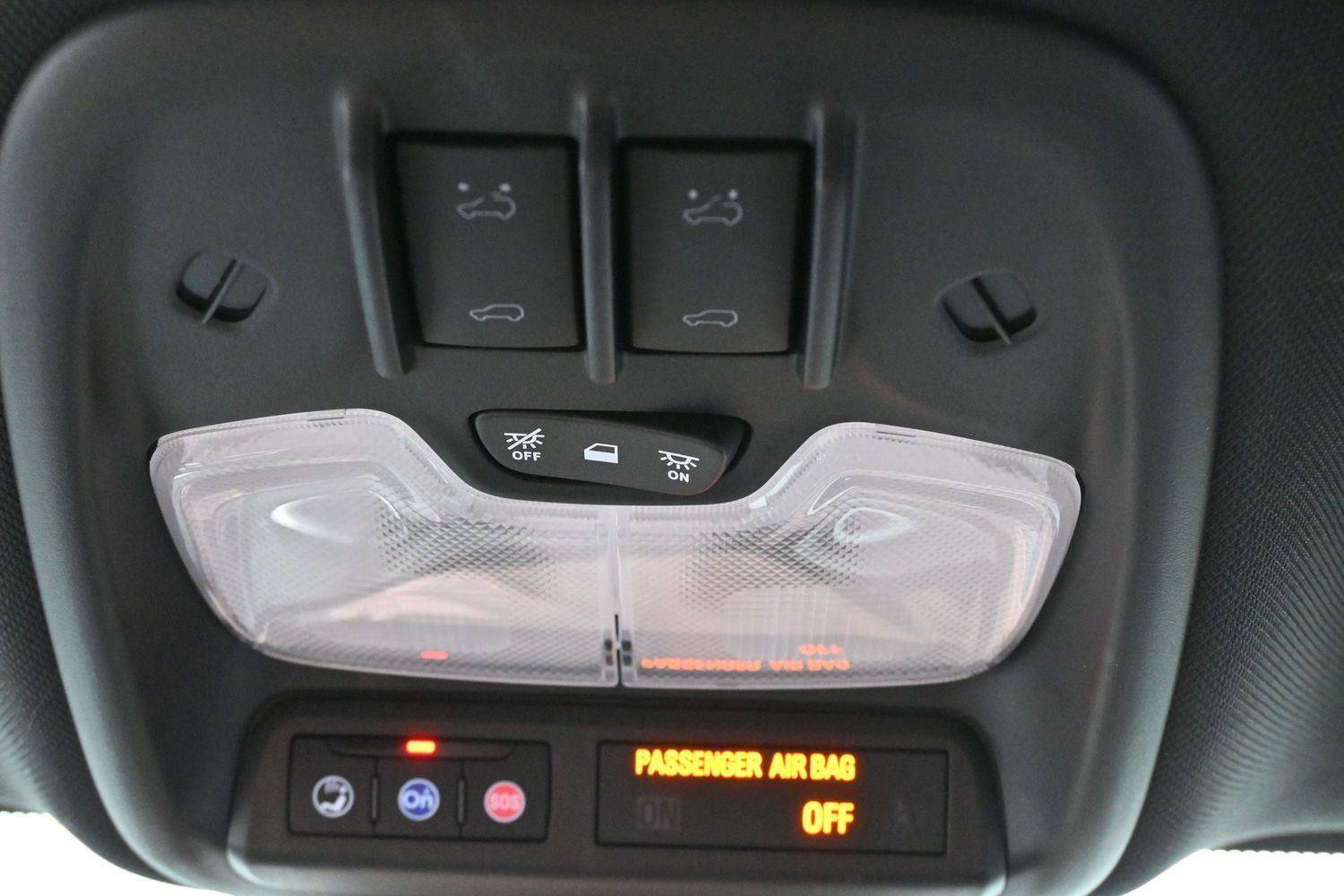 Used 2023 GMC Canyon Denali AWD/4WD image 27