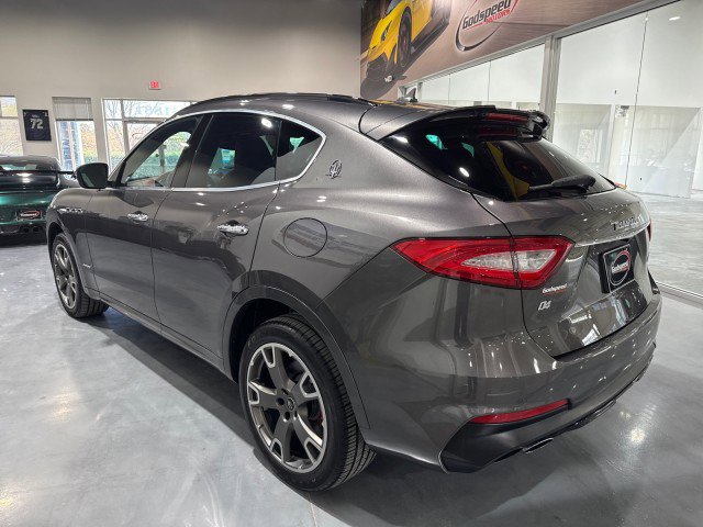 Used 2020 Maserati Levante GranSport image 3