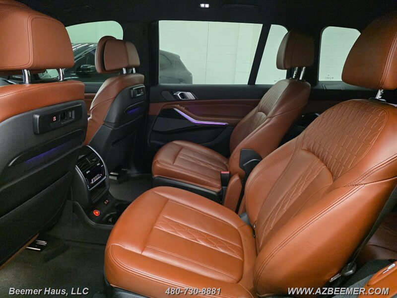 Used 2021 BMW X7 M50i AWD/4WD image 30