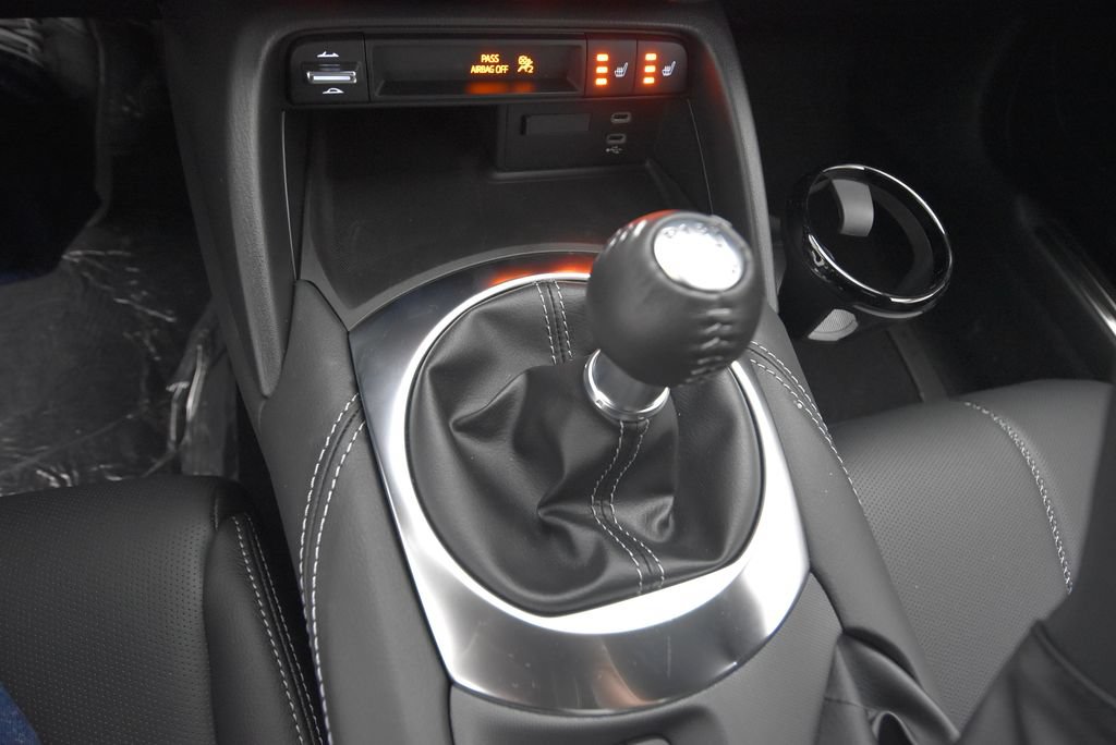 New 2026 MAZDA MX-5 Miata RF Grand Touring w/ Appearance Package RWD image 37