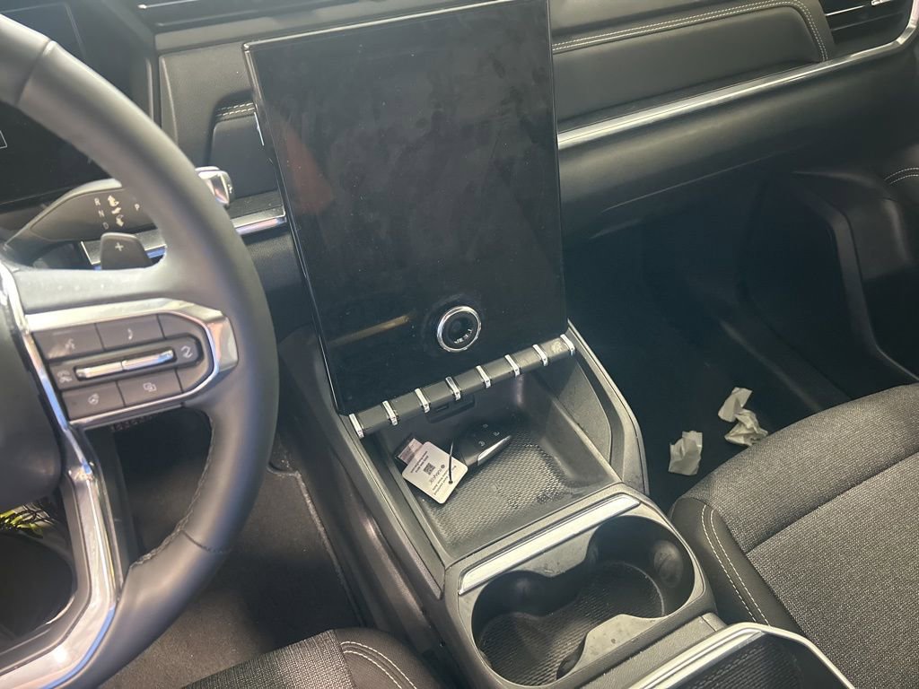 Used 2026 GMC Terrain Elevation FWD image 4