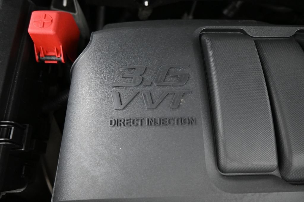 Used 2016 GMC Acadia Denali AWD/4WD image 28