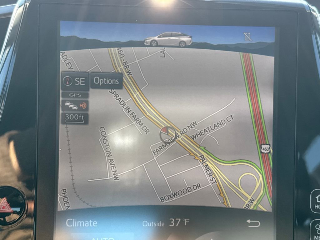 Used 2020 Toyota Prius Prime XLE image 19