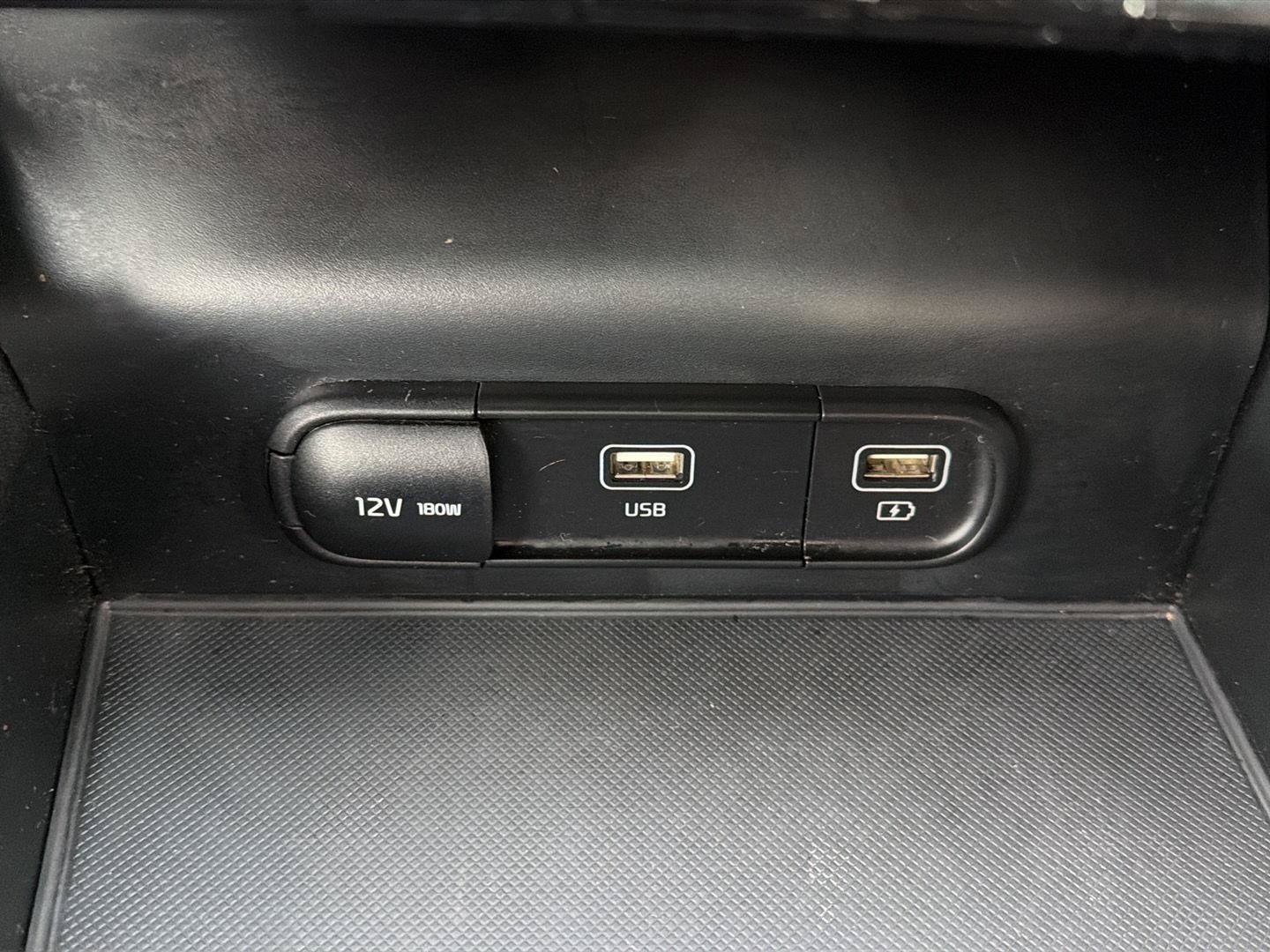 Used 2024 Kia K5 GT-Line w/ GT-Line Premium Package FWD image 9