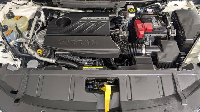 Used 2022 Nissan Rogue SV FWD image 32