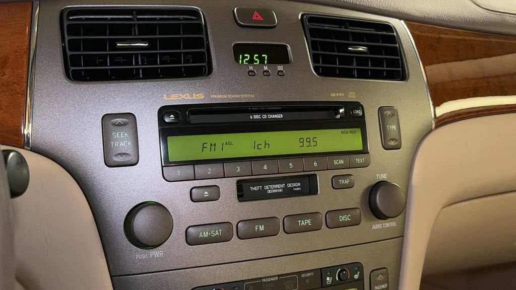 Used 2005 Lexus ES 330 FWD image 23