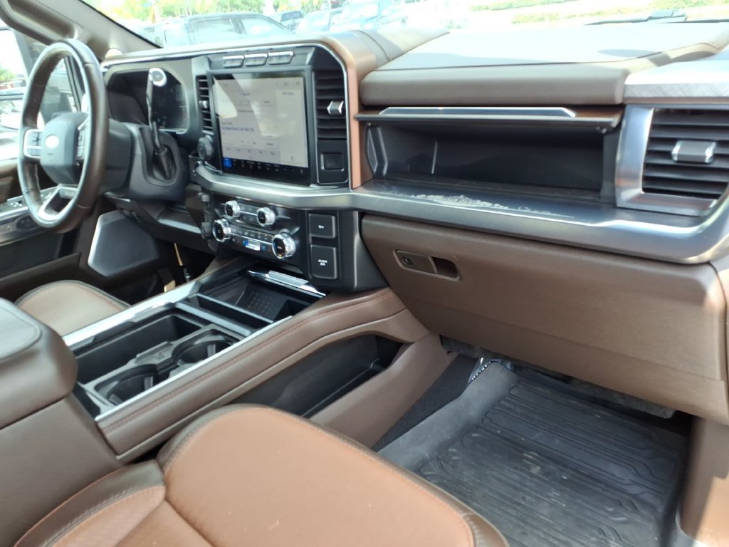 Used 2024 Ford F250 King Ranch AWD/4WD image 11