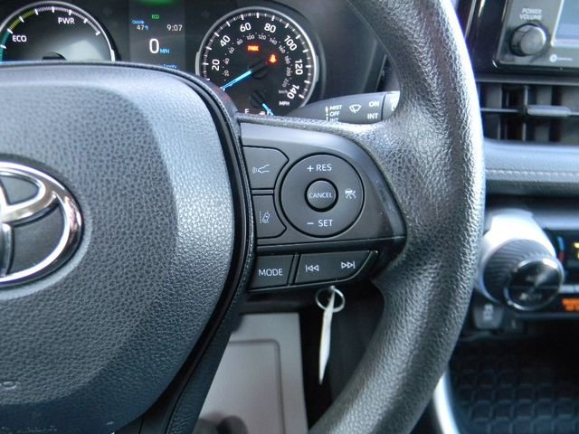 Used 2020 Toyota RAV4 LE w/ All Weather Liner Package AWD/4WD image 14