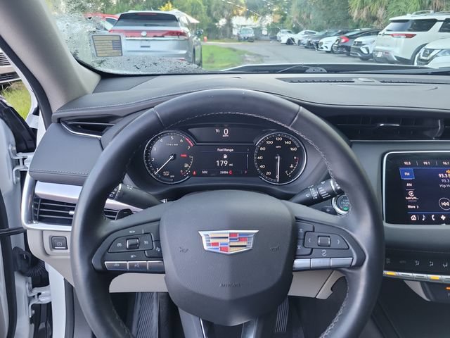 Used 2022 Cadillac XT4 Luxury FWD image 24