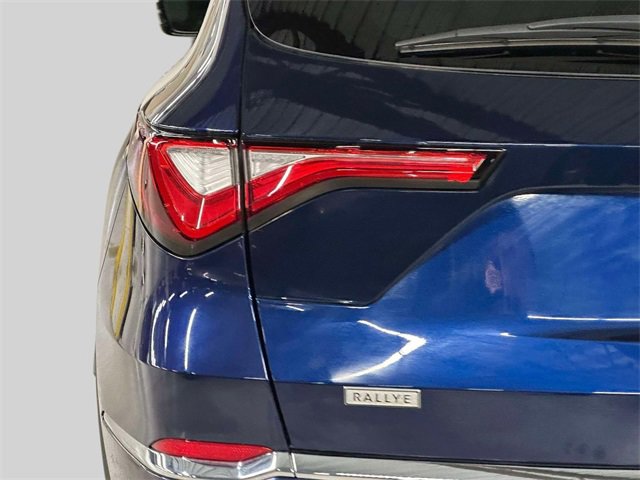 Used 2023 Acura MDX SH-AWD w/ Technology Package image 11