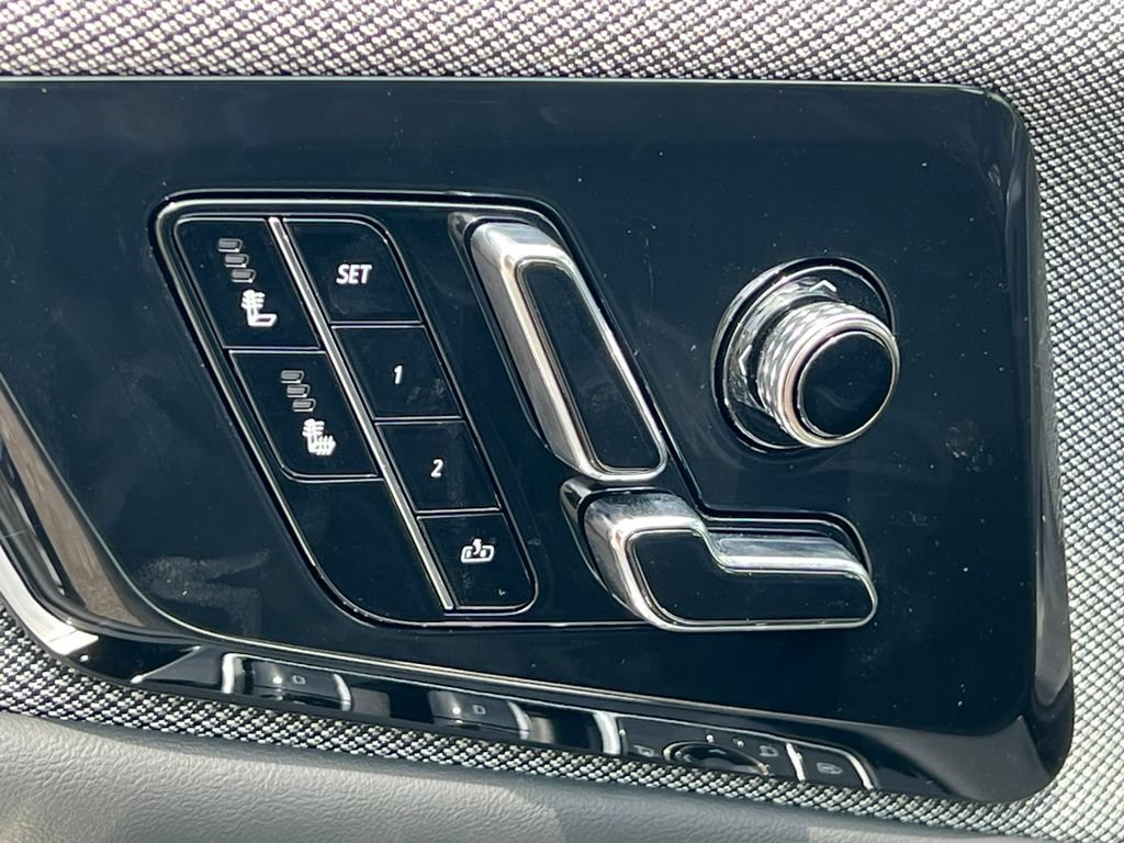 New 2026 Cadillac Optiq Luxury 1 AWD/4WD image 17