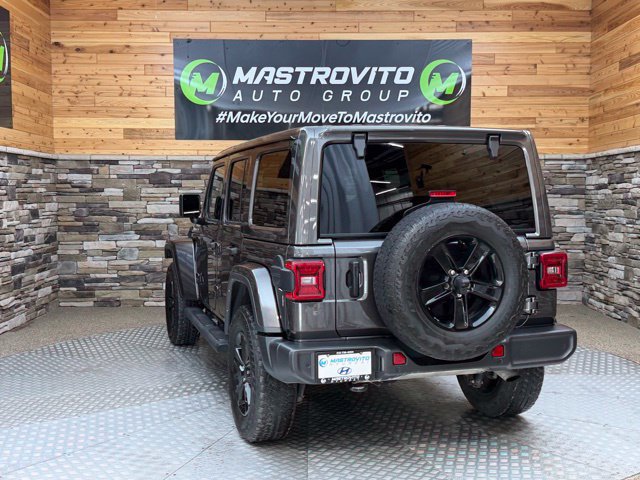 Used 2022 Jeep Wrangler Unlimited Sahara AWD/4WD image 6