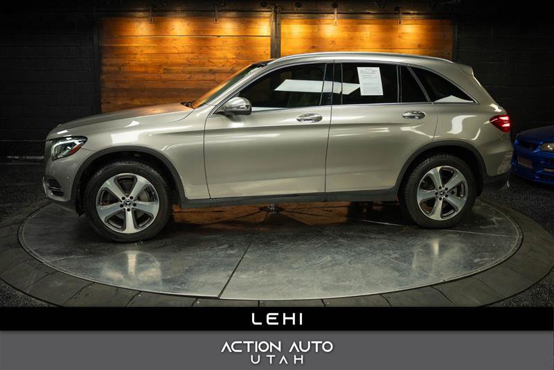 Used 2019 Mercedes-Benz GLC 300 4MATIC w/ Parking Assistance Package