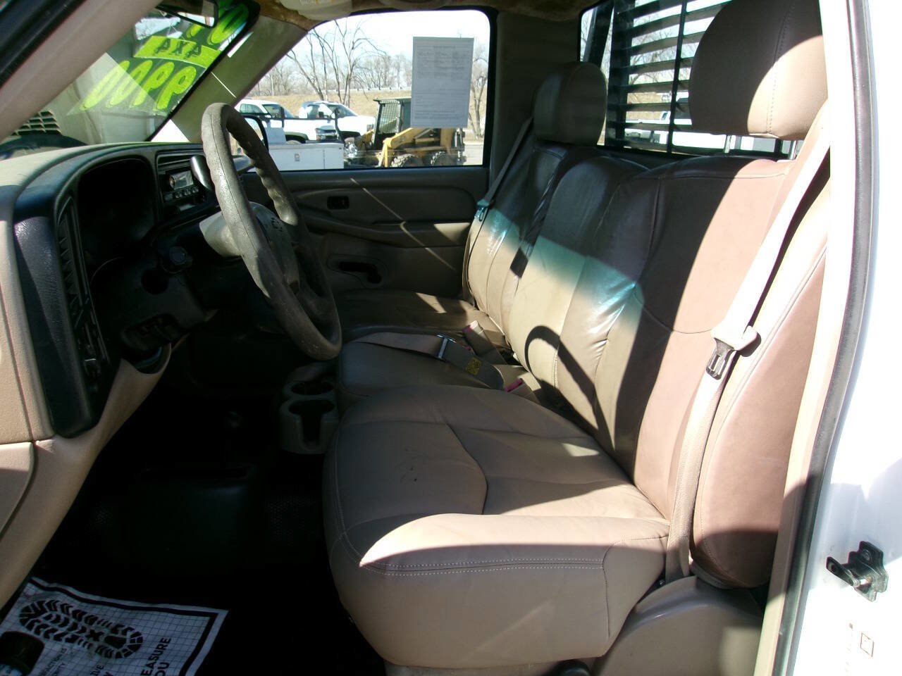 Used 2004 Chevrolet Silverado 2500 W/T w/ Skid Plate Package image 11